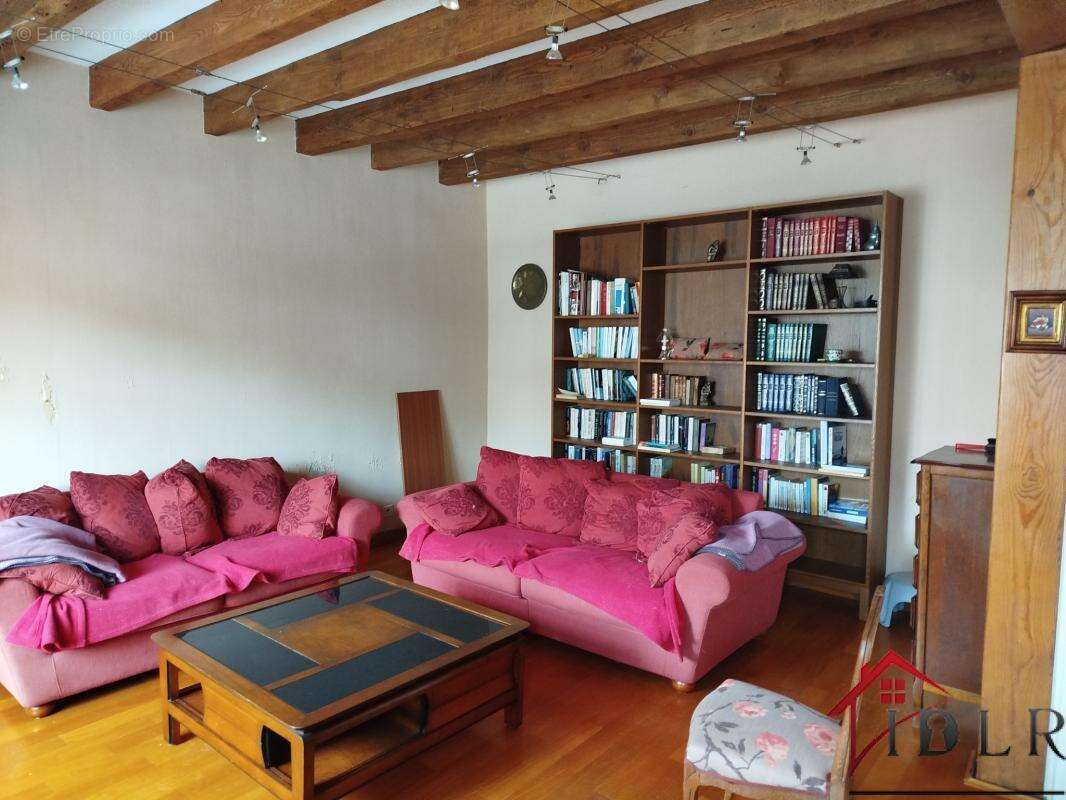 Maison à CHALINDREY