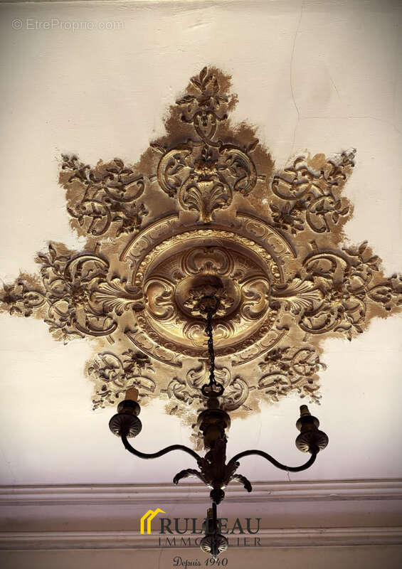 Maison à SABLONS