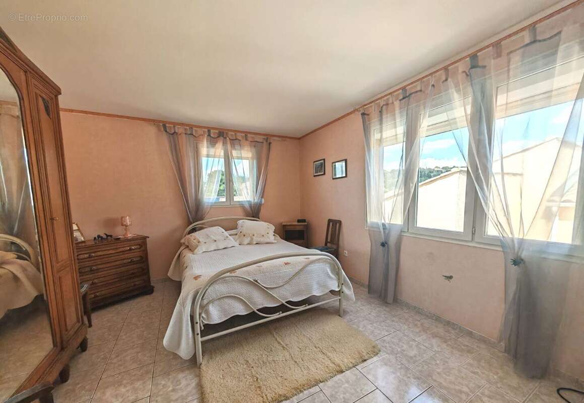 Maison individuelle 122m2 lumineuse et spacieuse ! - photo 7