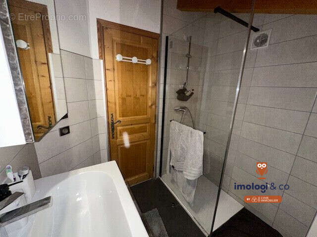 Appartement à LES HOPITAUX-NEUFS