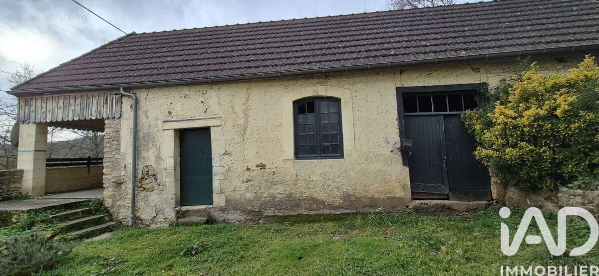 Maison 70 m² à Saint-Chamassy  - photo 3