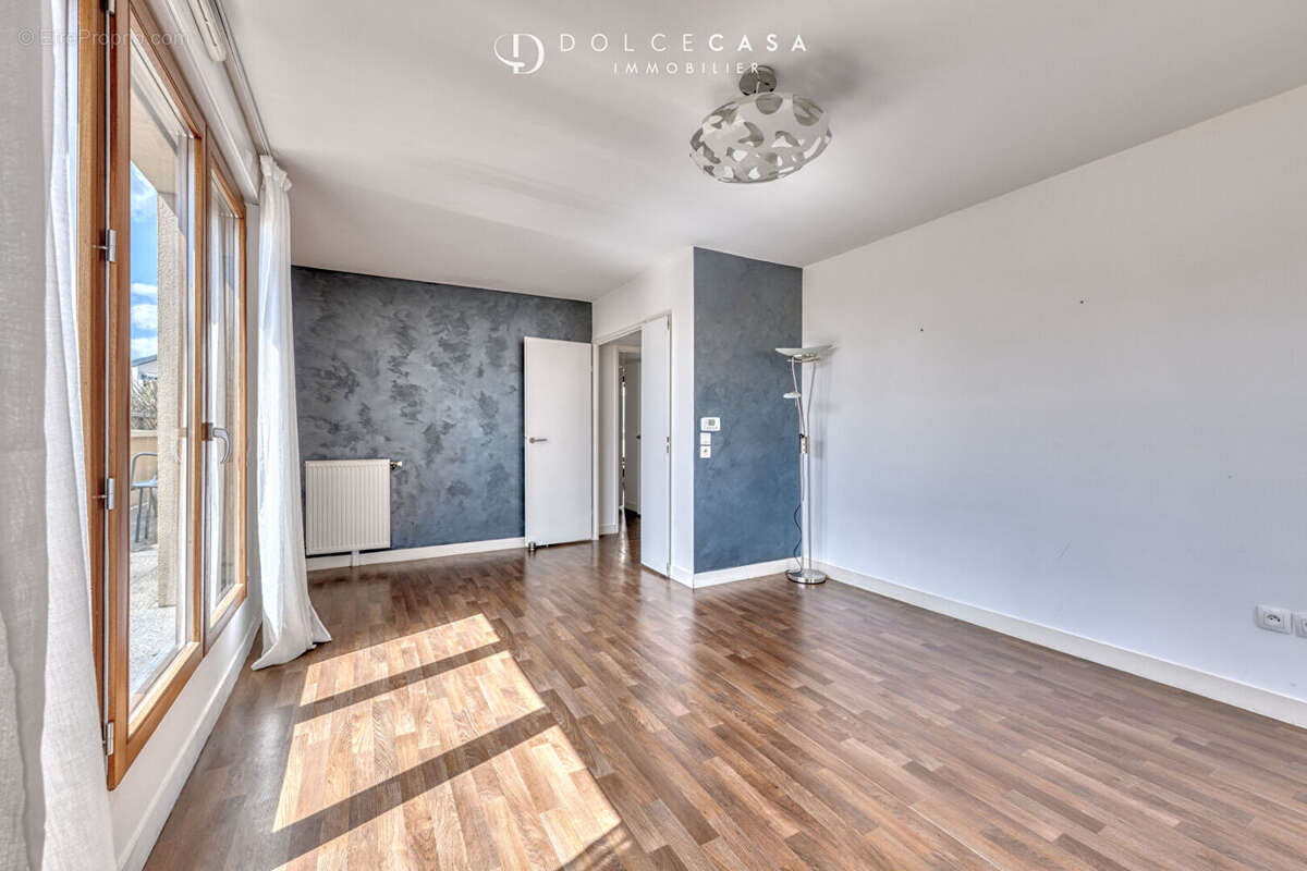Appartement à NEUILLY-SUR-MARNE
