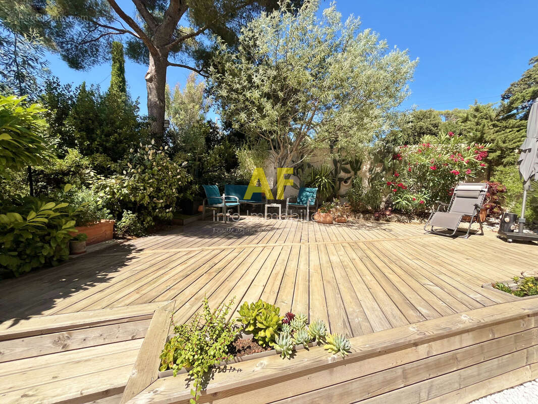 Appartement à SAINT-RAPHAEL