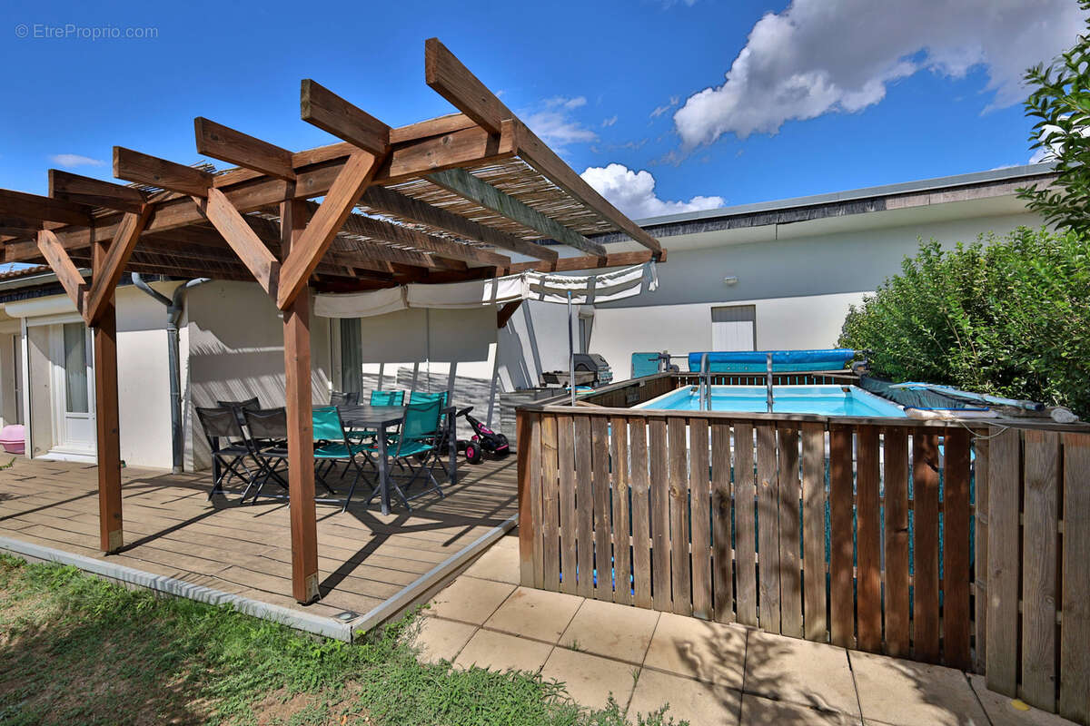 Maison à SAINT-JUST-CHALEYSSIN