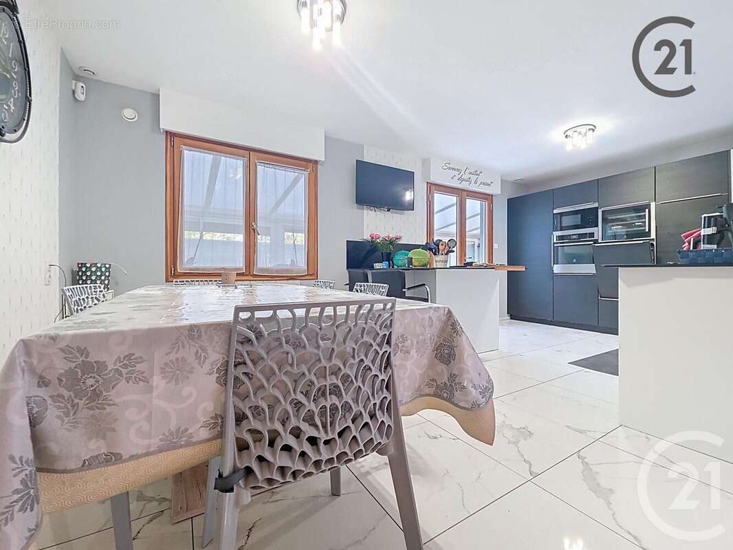 Maison à WITRY-LES-REIMS