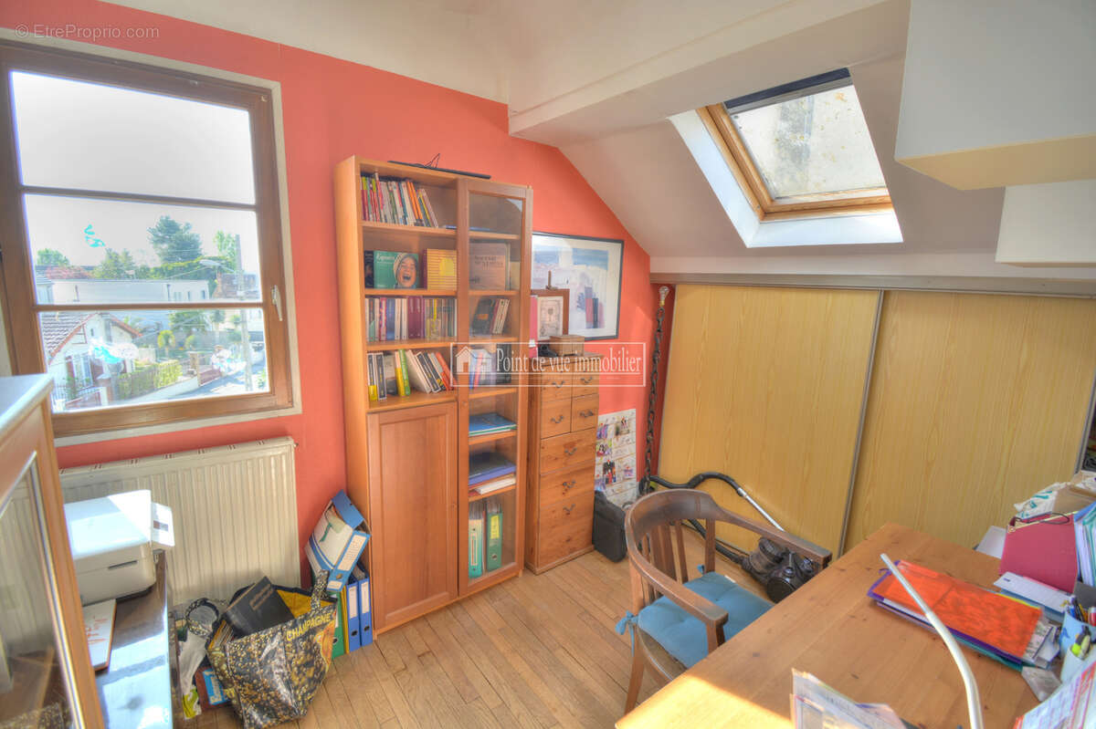 Maison à SAVIGNY-SUR-ORGE