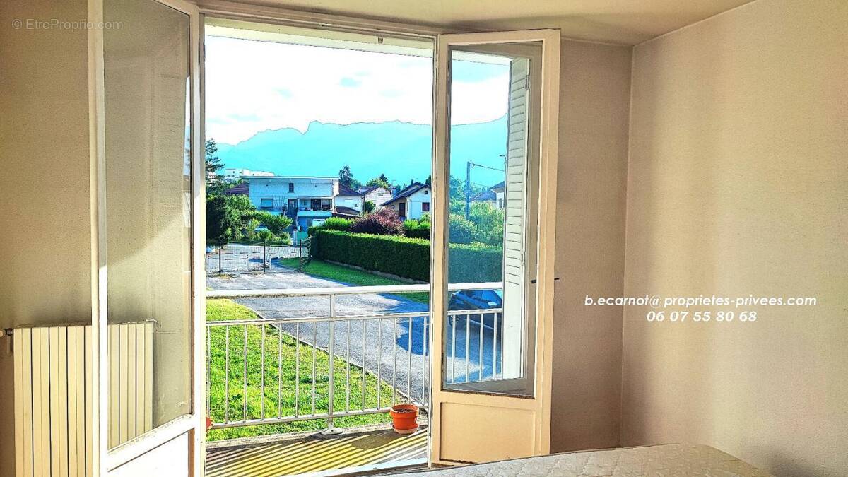 Appartement à SAINT-MARTIN-D'HERES