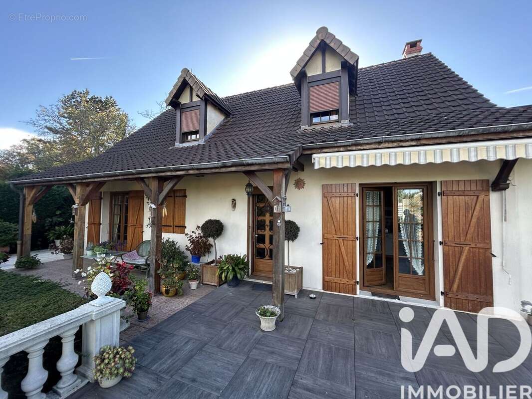 Photo 2 - Maison à SAINT-REMY