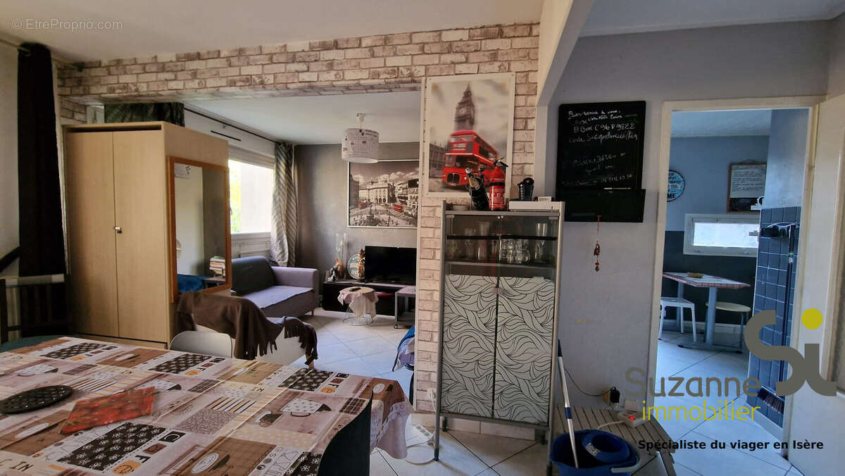 Appartement 92 m² à Echirolles  - photo 6