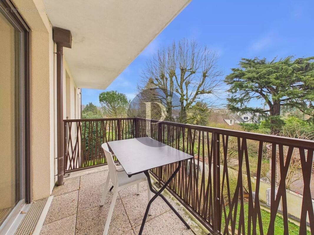 Appartement à CHATENAY-MALABRY