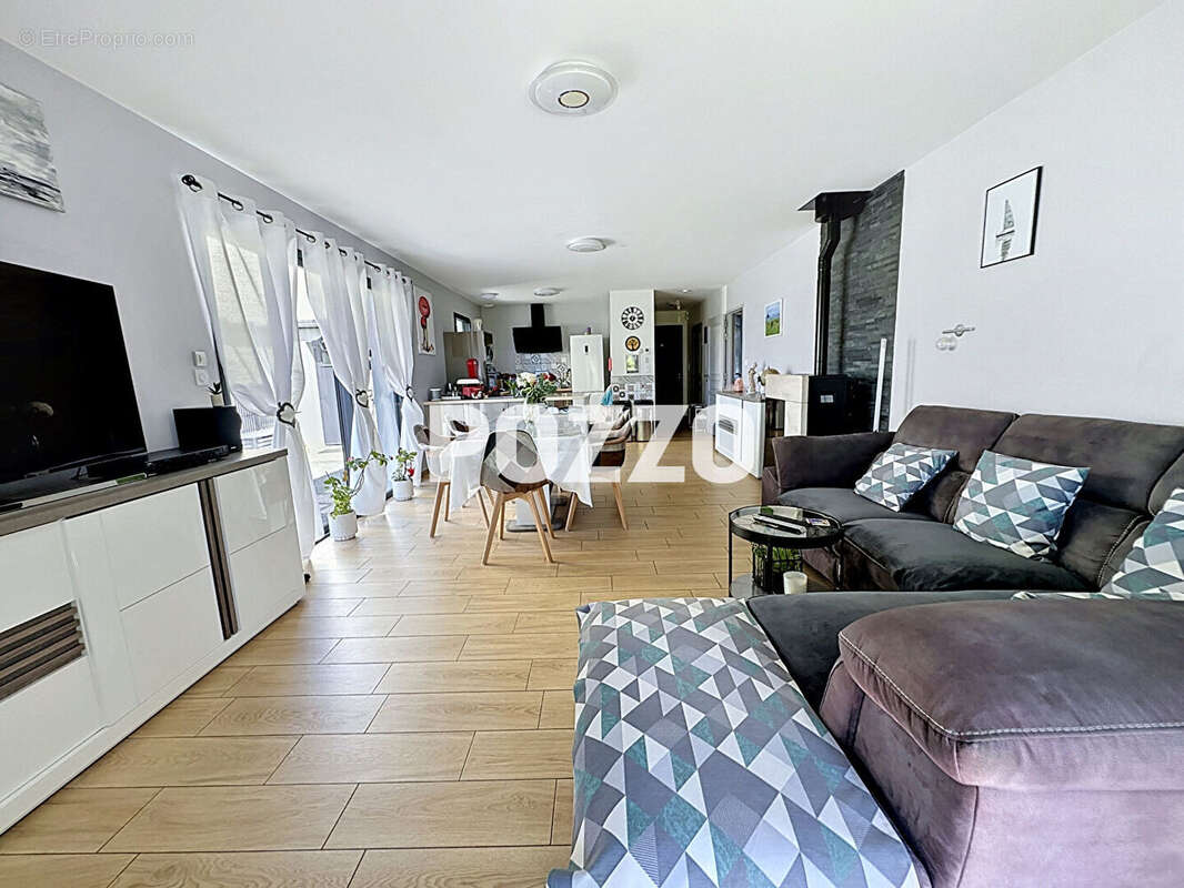 A vendre - Ducey Les Chéris - Maison 6 pièce(s) 106 m² - PLAIN PIED - photo 6