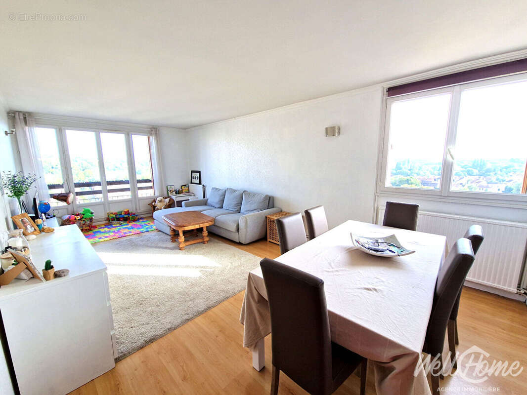 Appartement à SAINT-OUEN-L'AUMONE
