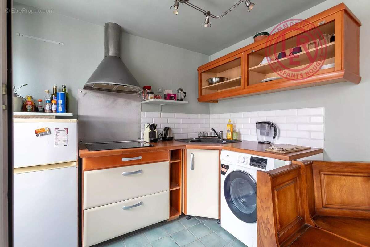 Appartement à PARIS-11E