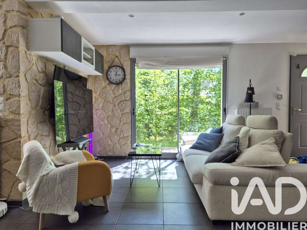 Photo 8 - Maison à HOUDAN