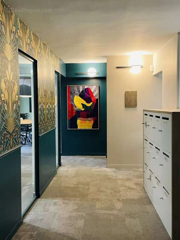 Commerce à ISSY-LES-MOULINEAUX