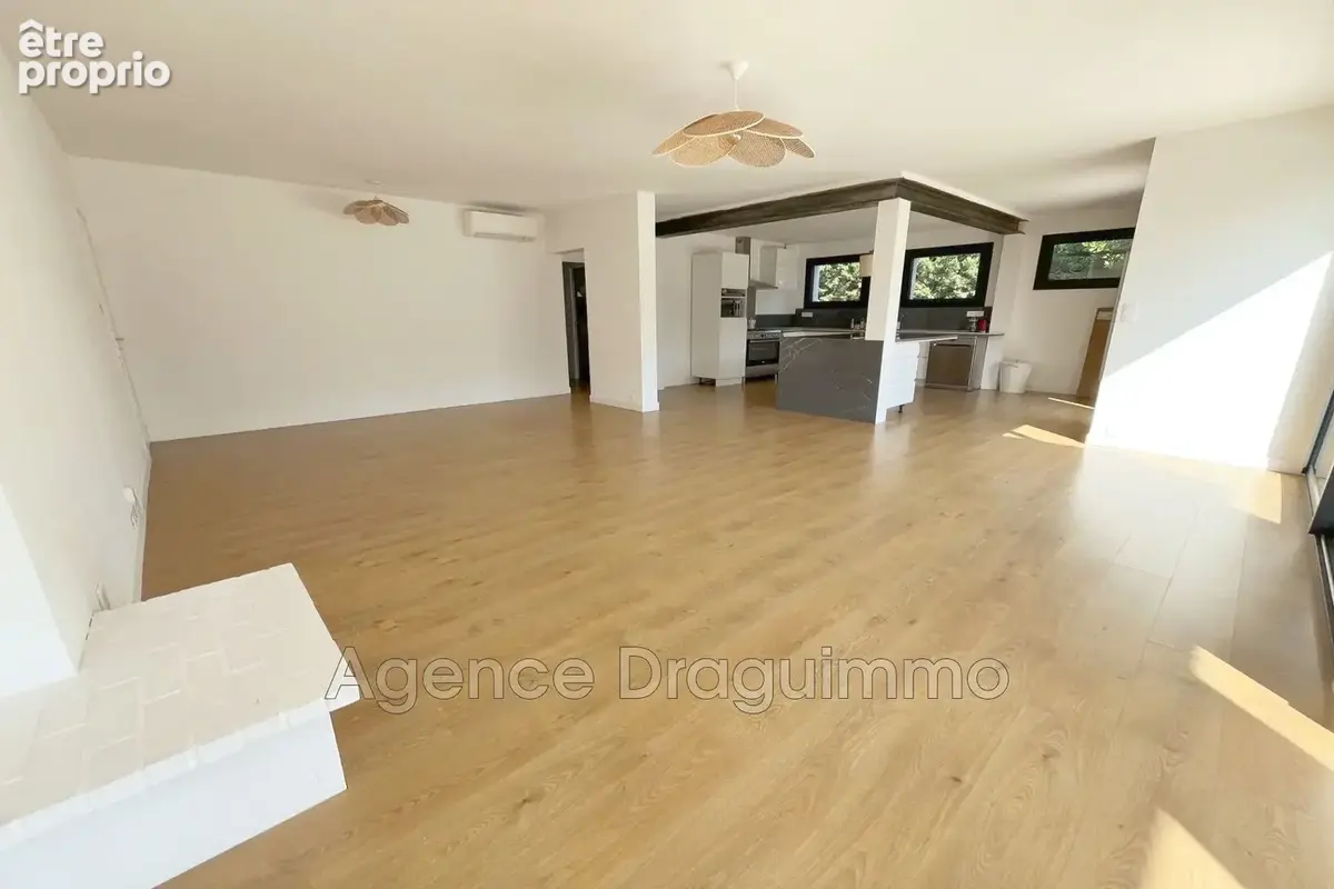 Maison 6 pièces 154 m² à vendre à Draguignan (83300) - photo 5