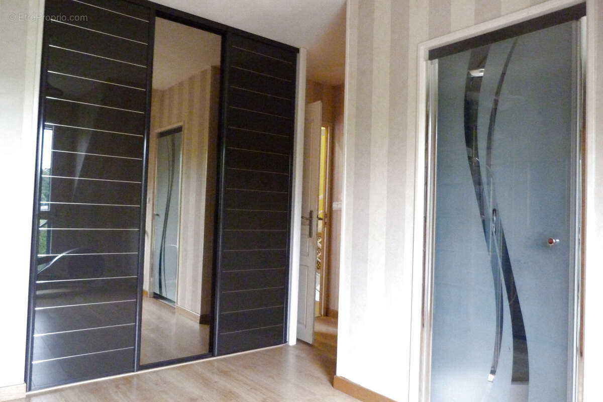 Maison à SAINT-PIERRE-DE-VARENGEVILLE