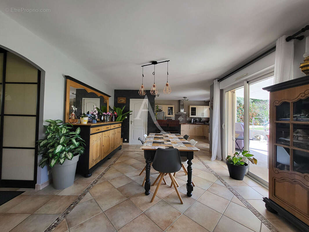 Maison à CHEMILLE
