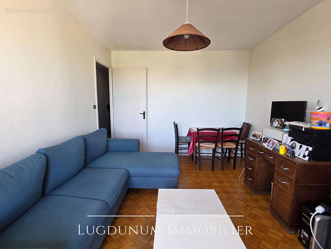 Appartement à BRON