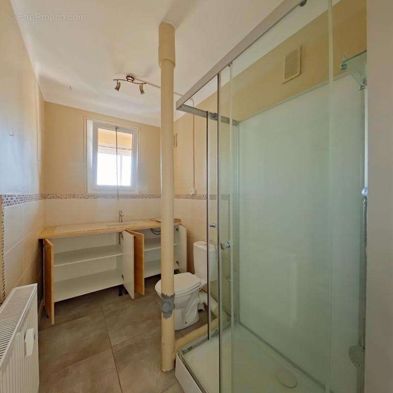 Appartement 82 m² à Nimes  - photo 12