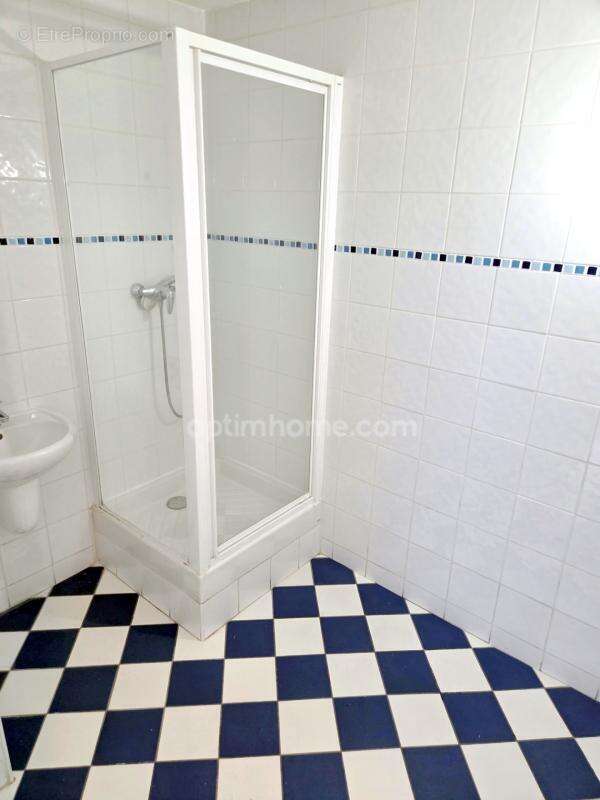 Appartement 3 pièces - 59m2 - avec balcon - 128 000 € FAI - photo 7