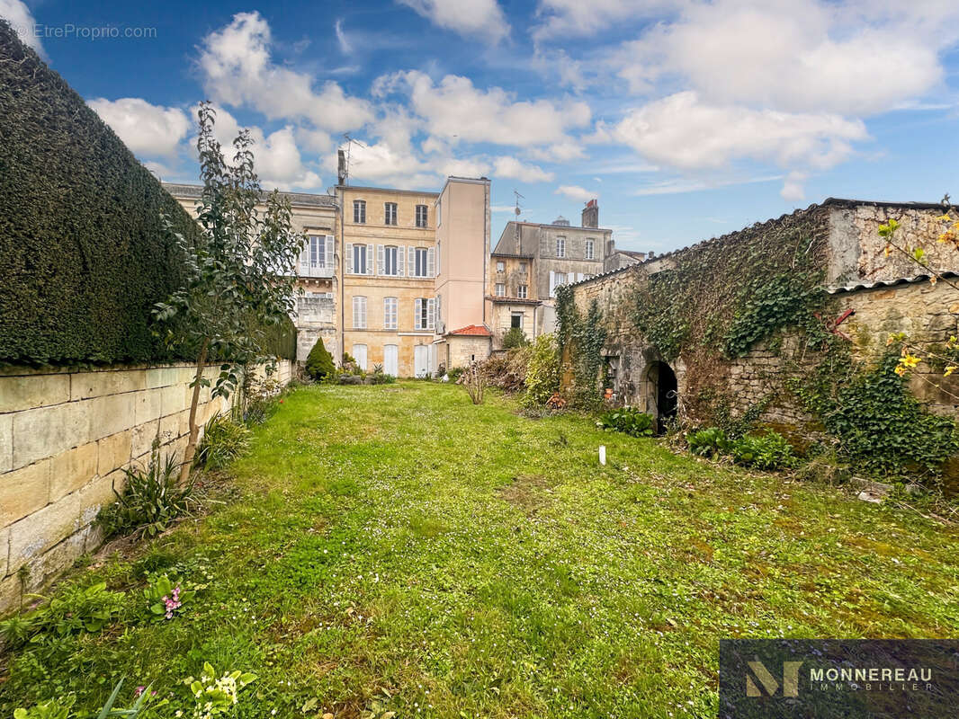 Appartement à JONZAC