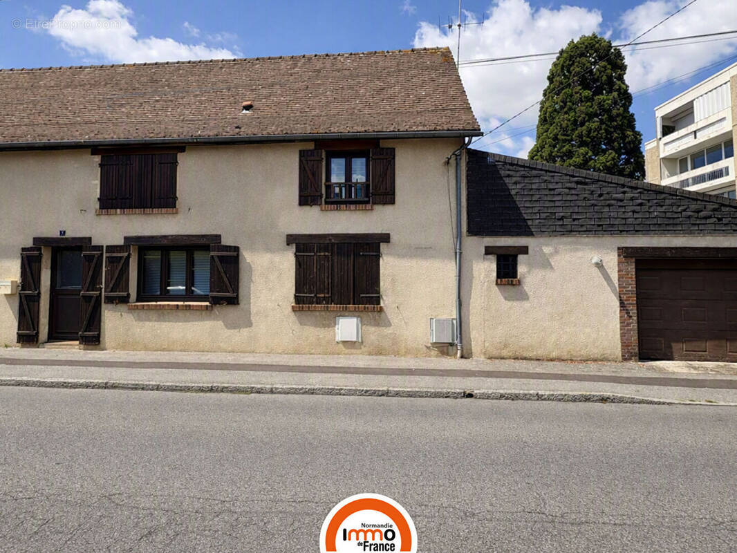 Maison à EVREUX