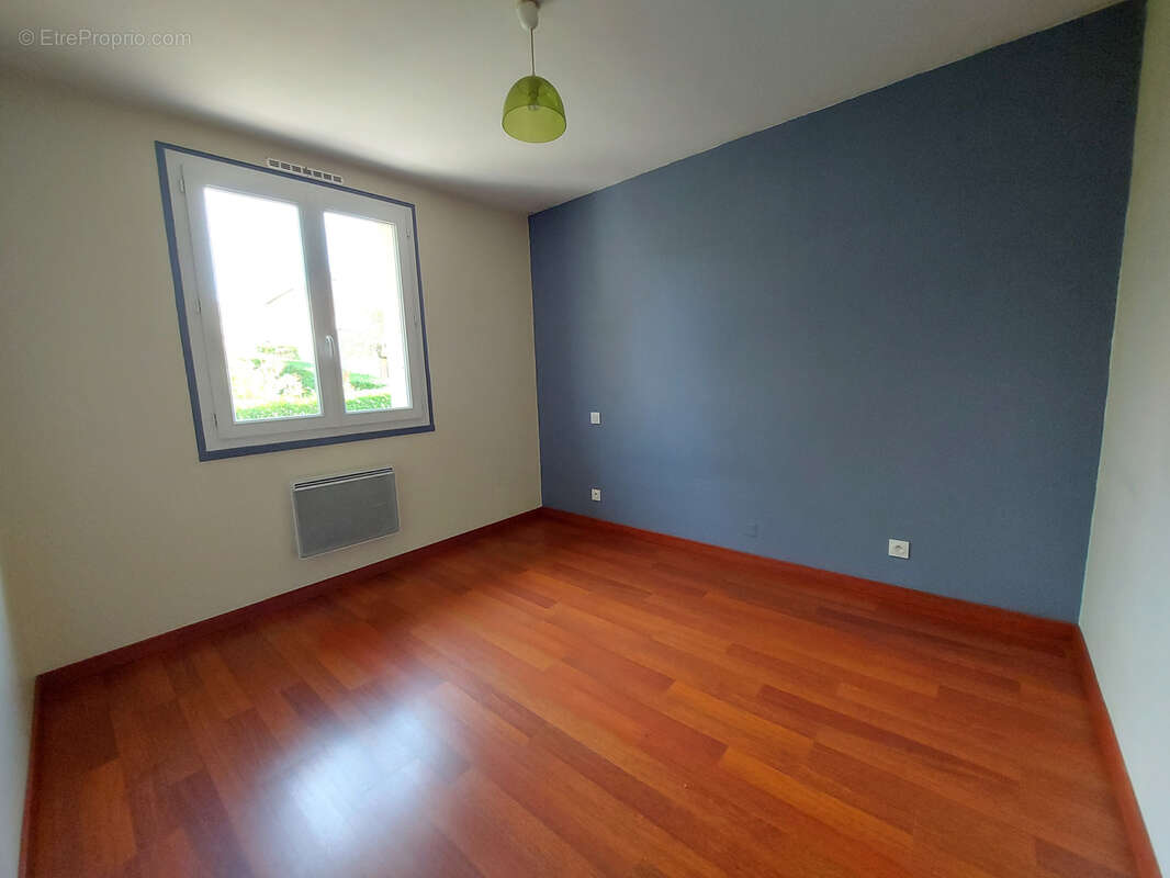 Maison à SAINT-MAMET-LA-SALVETAT