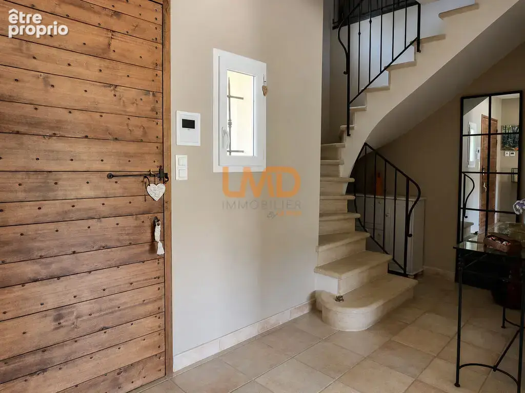 Belle propriété familiale avec piscine et vue sur le Luberon - photo 8