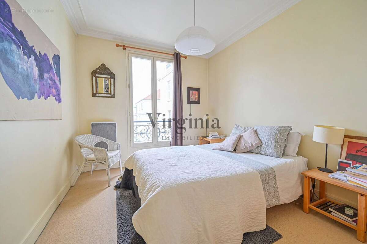 Appartement à CHARENTON-LE-PONT