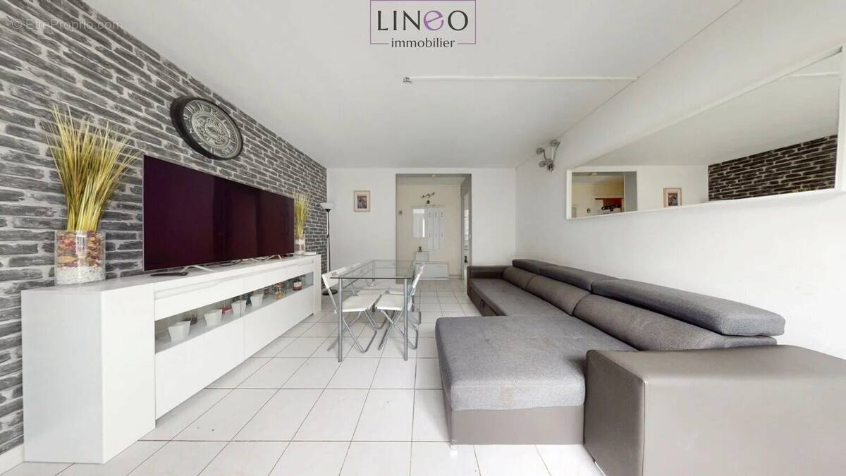 Appartement à CHOISY-LE-ROI