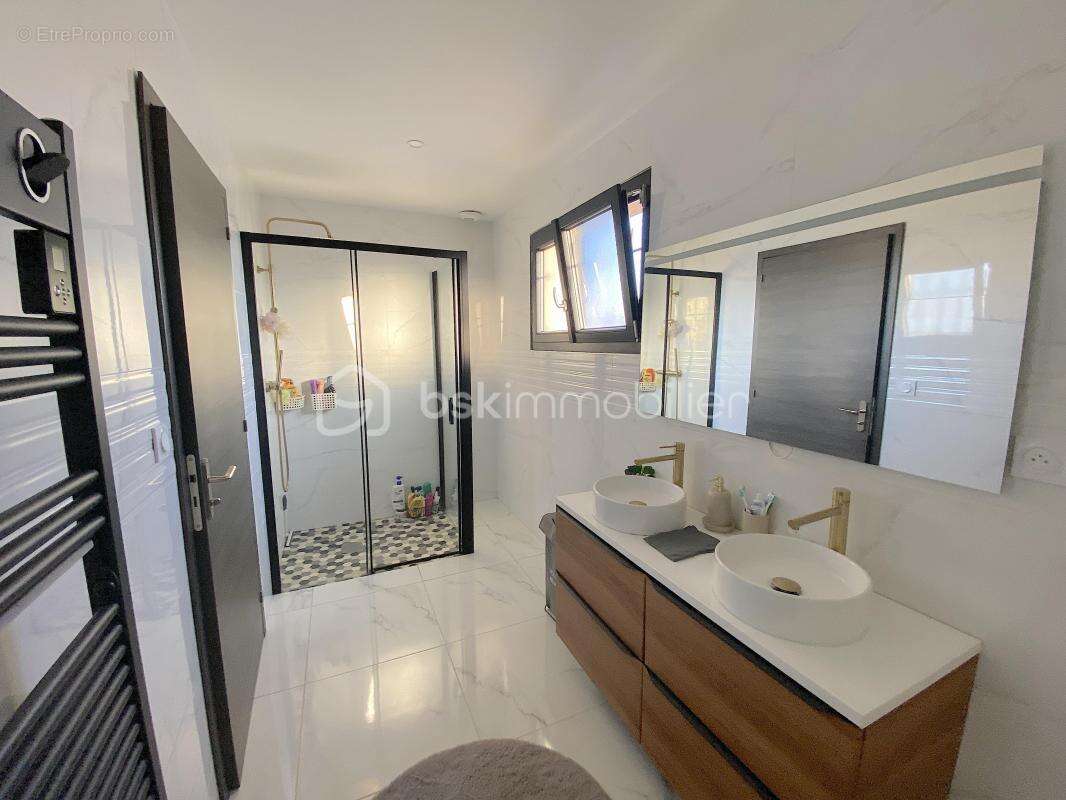 Maison 130 m² à Sauvian  - photo 7