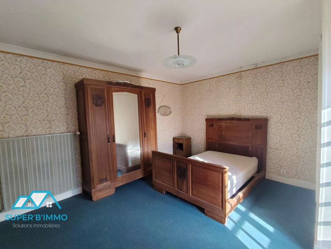 Maison à MAZEYRAT-D'ALLIER