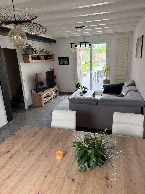 Maison à MORLAAS