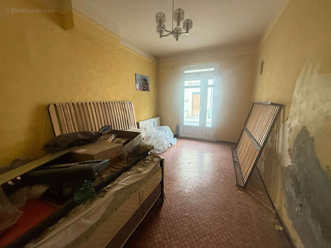 Maison à SAINT-GILLES