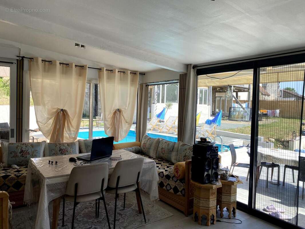 Maison 123 m² à Gesnes-Le-Gandelin  - photo 3