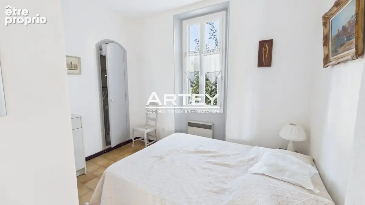 Maison proche Port, 2 niveaux, 450 m2 de terrain - Garage - photo 6