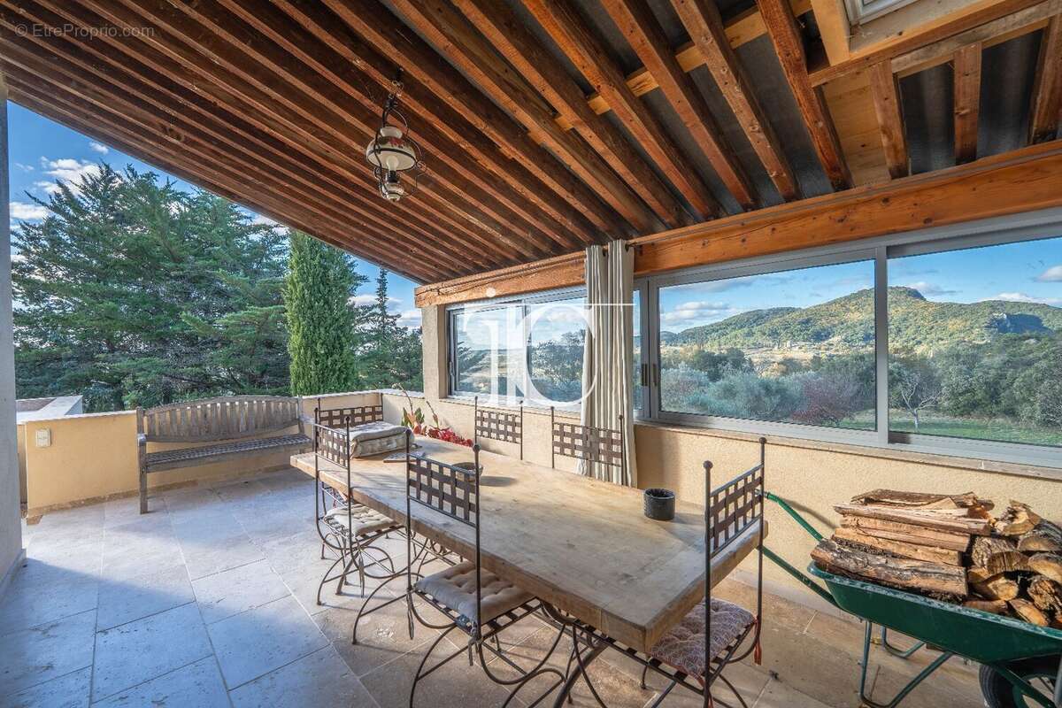 Maison à SAINT-ANDRE-DE-CRUZIERES