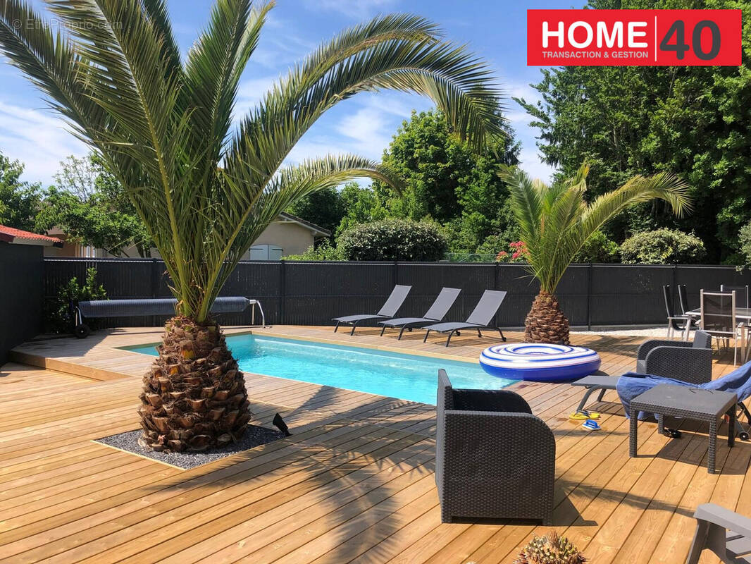 Maison à PARENTIS-EN-BORN