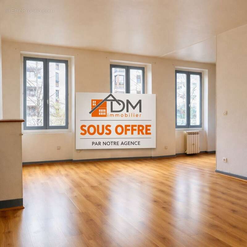 Appartement à SAINT-ETIENNE