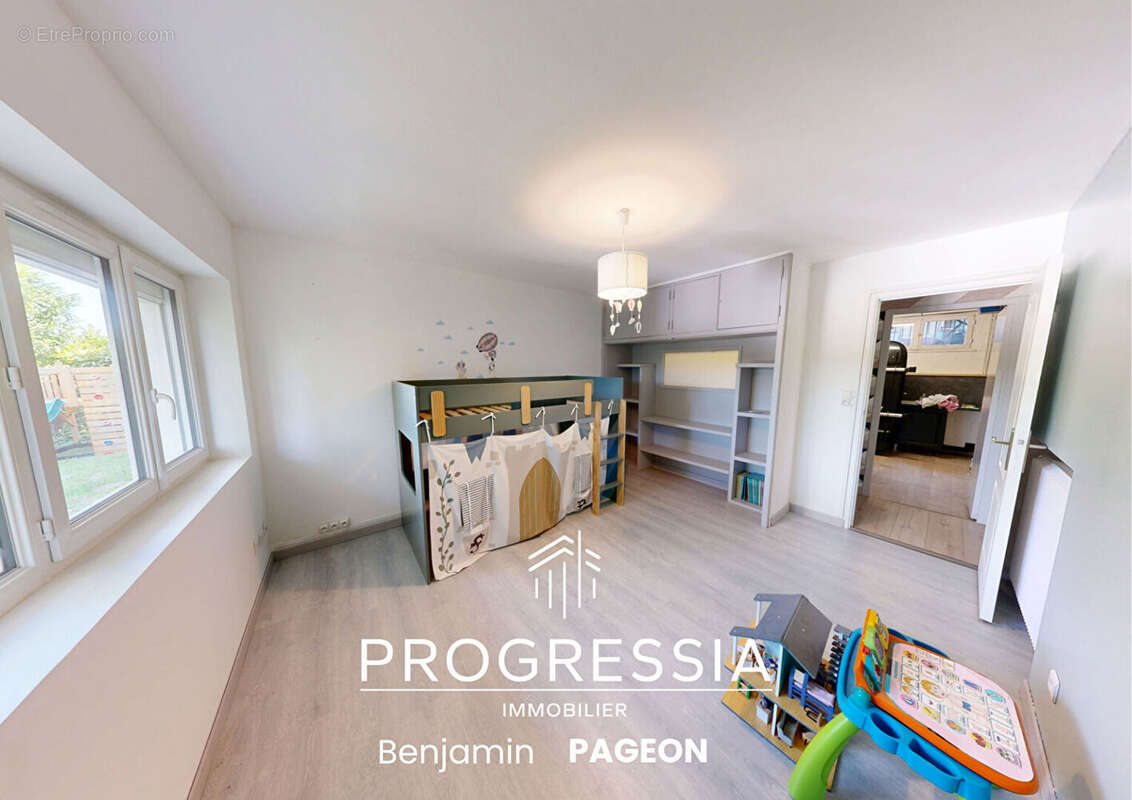 Maison Montivilliers , 5 Chambres, jardin et et terrasse - photo 8