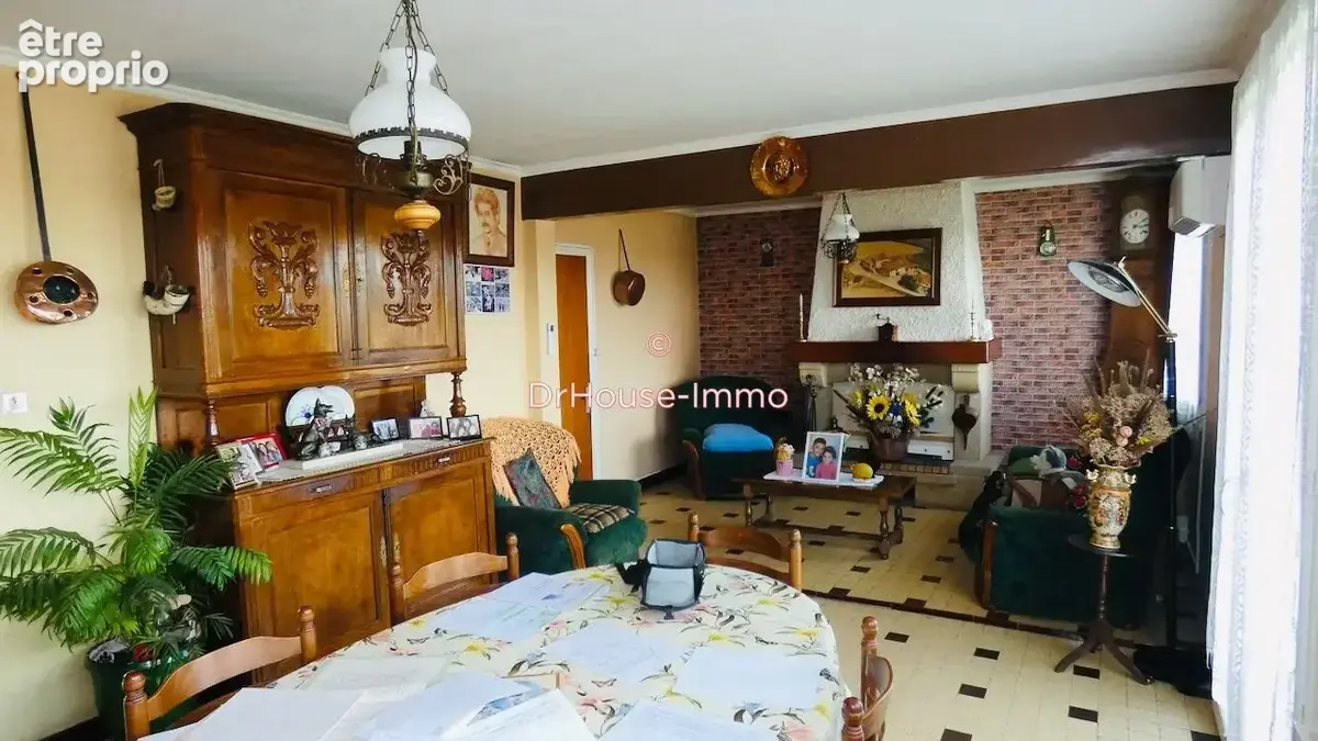 Maison 235 m² à Itzac  - photo 6