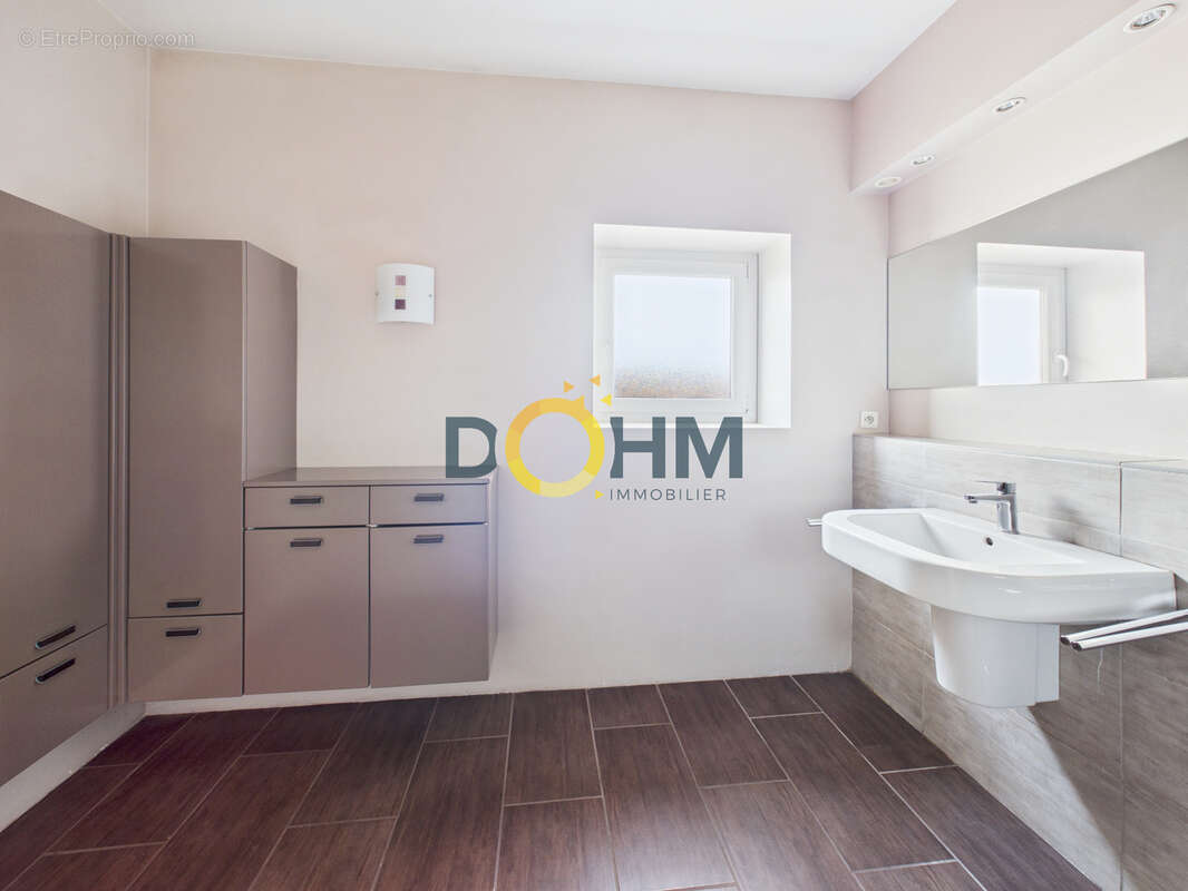 Appartement à VALS-PRES-LE-PUY