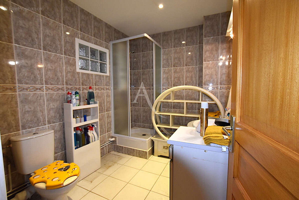 Appartement à QUINCY-SOUS-SENART