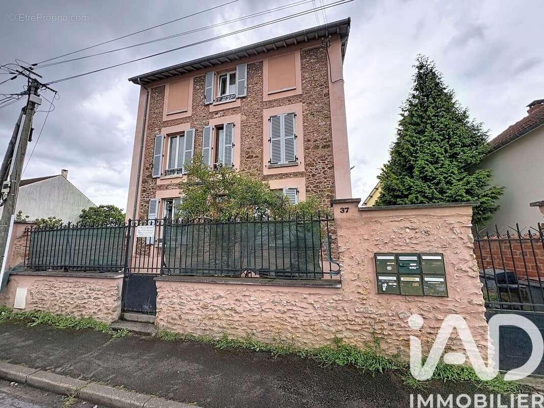 Photo 6 - Appartement à CORBEIL-ESSONNES