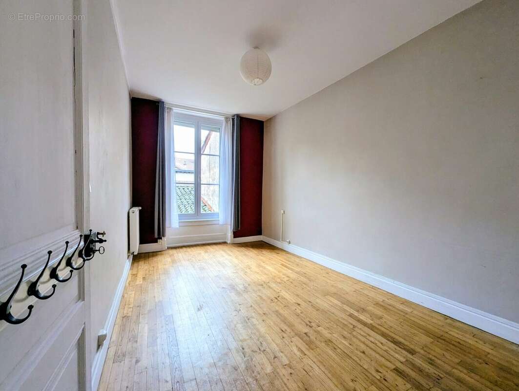 Appartement à VILLEFRANCHE-SUR-SAONE
