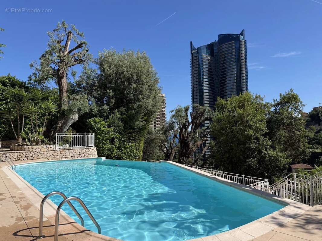 Appartement à BEAUSOLEIL