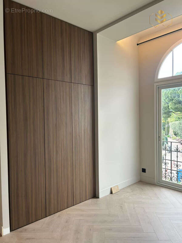 Appartement à CAP-D'AIL
