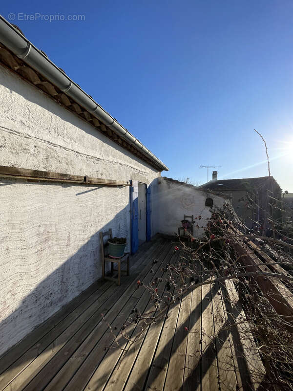 Dans un village de caractère au pied de la Montagne noire  -  Maison de village avec terrassse, jardinet, atel - photo 23