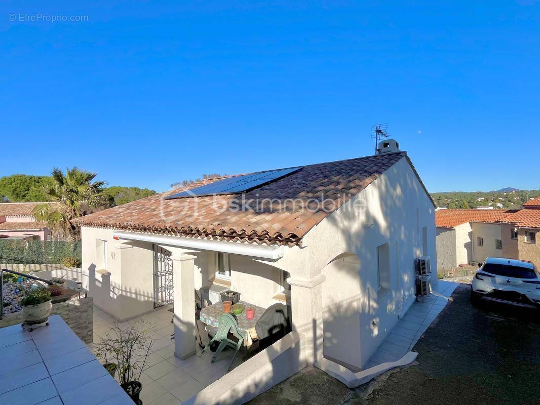 Maison à FREJUS